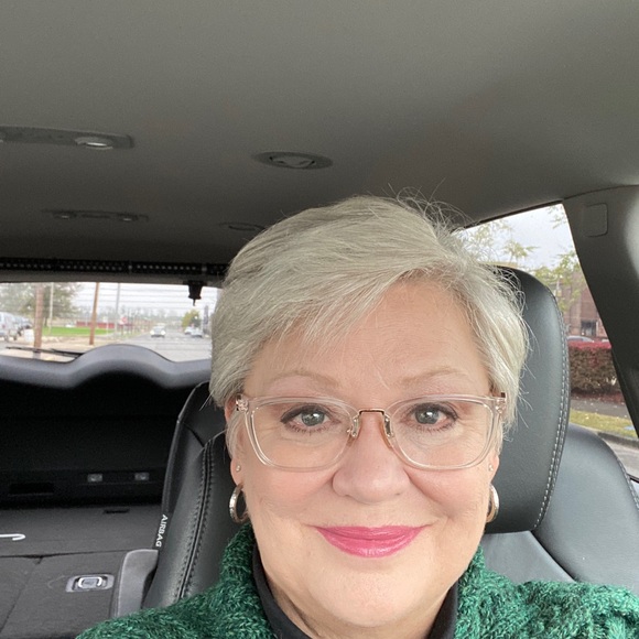 Meet your Posher, Eve - Picture 1 of 1